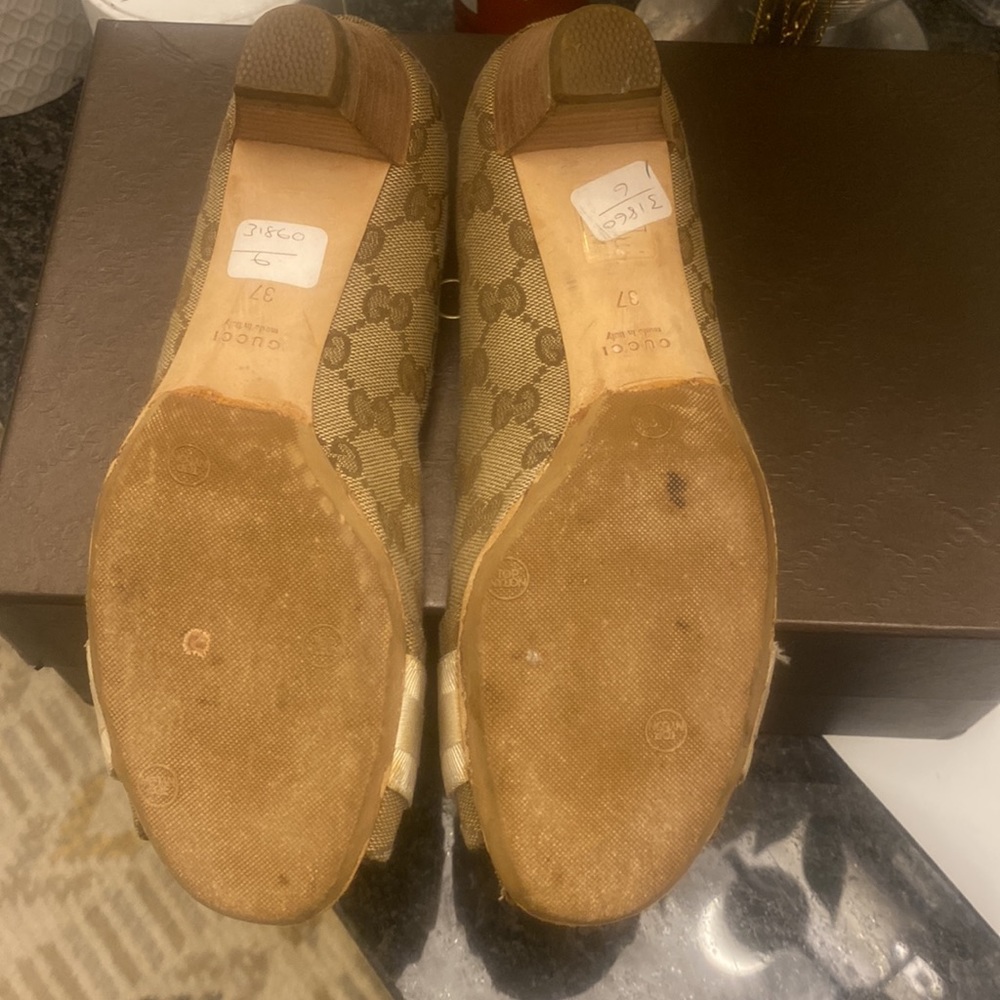 Gucci Authentic! Real Real Real At A Steal ! - image 6